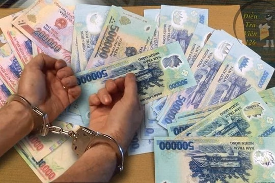 TP HCM: Tài xế ôtô tông hàng xóm bị tuyên 12 năm tù vì tội giết người Giám đốc chiếm đoạt hơn 400 tỷ đồng lĩnh án chung thân