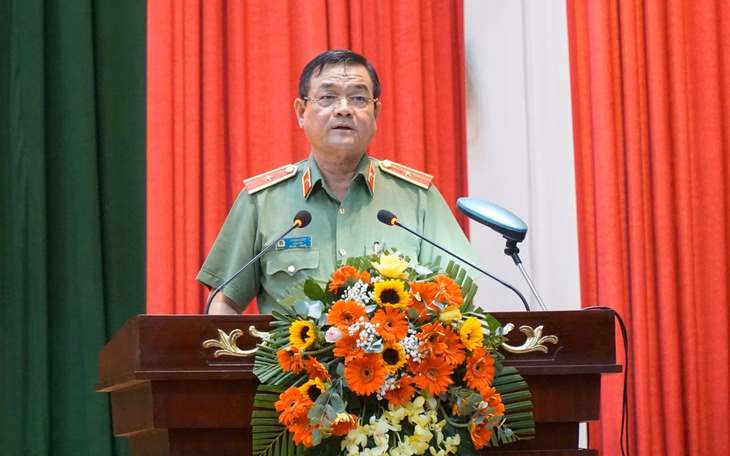 Triệu tập nghi phạm liên quan băng nhóm tội phạm ở Thanh Hóa Khám xét nơi ở nghi phạm liên quan đến băng nhóm tội phạm ở Thanh Hóa - Ảnh 3.