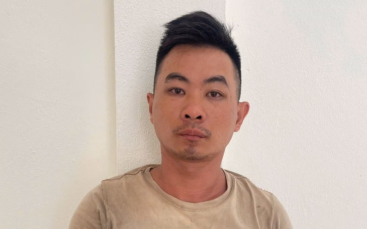 Cô phụ nữ đeo kính đen gây ra hàng loạt vụ cướp giật thùng bia ở TP Cần Thơ Người phụ nữ vượt sông Hậu thực hiện 4 vụ cướp bia - Ảnh 2.