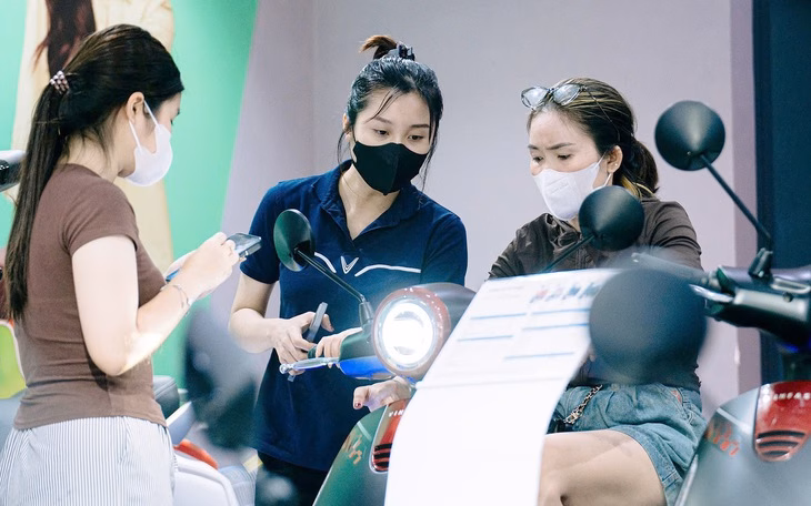 Giảm xe xăng, tăng xe điện: Hướng đến tiện ích xanh - Ảnh 2.