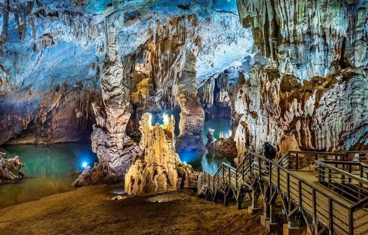 Cảnh sắc bên trong động Phong Nha. Ảnh: TTXVN phát