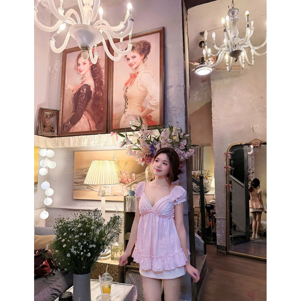 Áo Babydoll Tay Bồng Ren Có Phù Hợp Với Người Vai Ngắn Không?