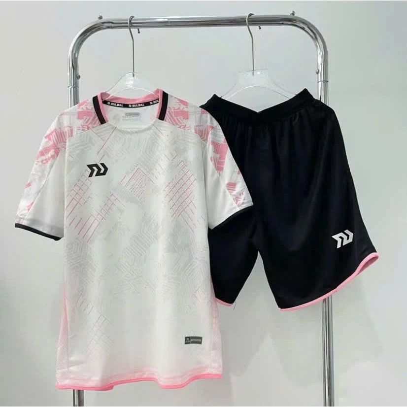 Mặc áo bóng đá vào trận nhưng sao vẫn không ghi được bàn? Nguyên nhân nằm ở chất lượng bộ đồ đá banh bạn đang mặc