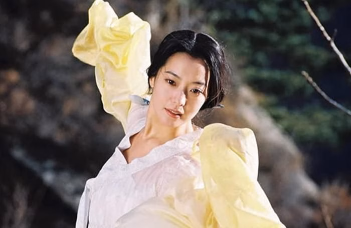 Ngọc Thấu c&ocirc;ng ch&uacute;a trong Thần Thoại (2005)