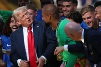 Ông Trump gây chú ý trong ngày Chelsea vô địch thế giới