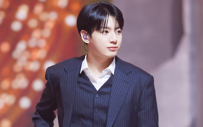 BTS Jungkook bị nghi hẹn hò thành viên aespa, fan phản ứng thế nào? Winter bị 1 bộ phận fan cuồng quá khích khủng bố