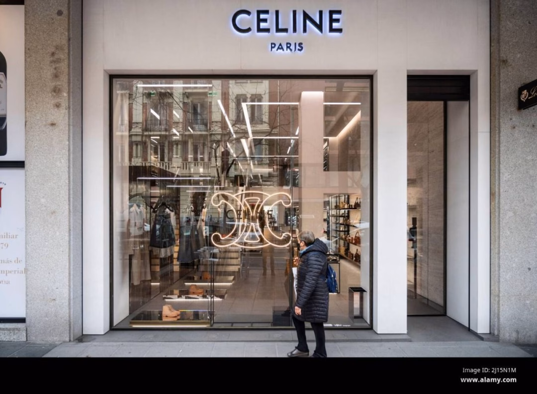 Celine dưới thời Michael Rider: Tương lai mờ xám của thương hiệu cao cấp? Ảnh: Alamy/Zuma Press