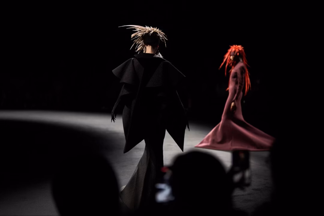 Robert Wun – Ngôi sao mới của Haute Couture thế giới và những thiết kế thần thoại Nhà thiết kế Robert Wun.