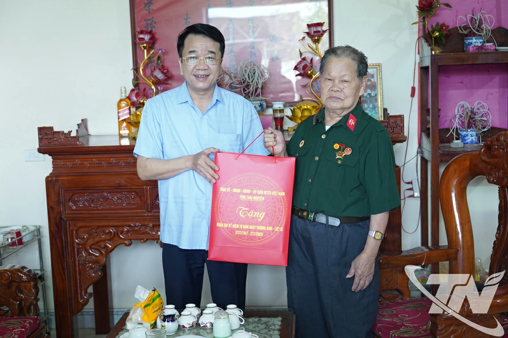 Thái Nguyên tri ân người có công với cách mạng trong dịp kỷ niệm 78 năm Ngày Thương binh – Liệt sĩ