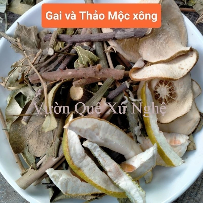 Tại sao xông thảo mộc lại là bí quyết giúp tôi cảm thấy bình an sau một ngày căng thẳng?
