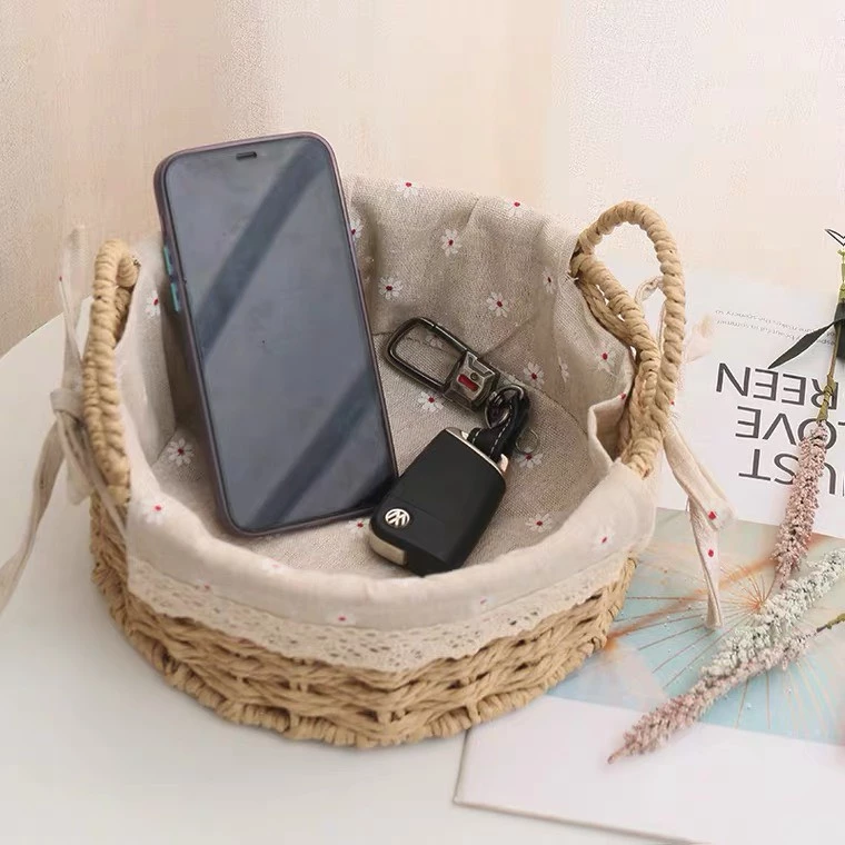 Làm thế nào để chọn giỏ mây lót vải đựng đồ phù hợp cho chuyến picnic và trang trí nhà cửa?