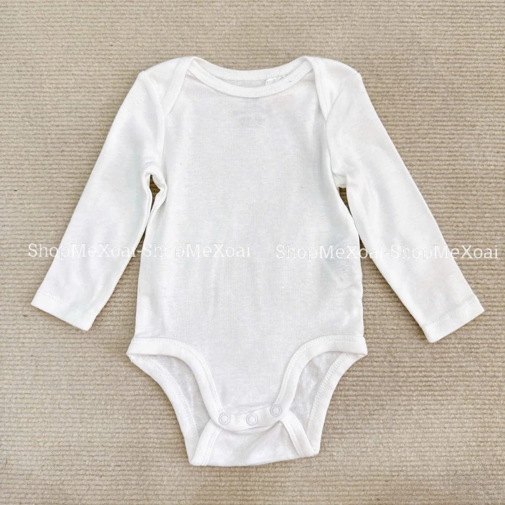 Làm thế nào để chọn bodysuit cotton phù hợp cho bé sơ sinh và tránh những sai lầm thường gặp?