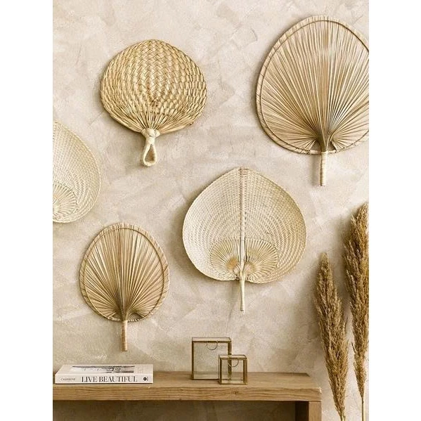 Làm sao để chọn quạt lá cọ phù hợp cho không gian nhỏ mà vẫn mát mẻ?