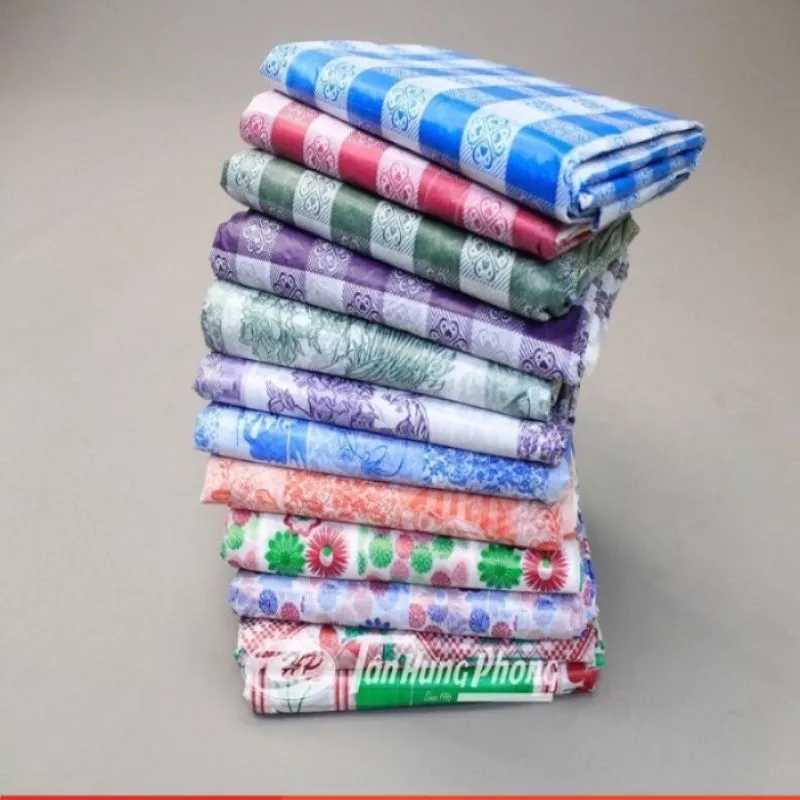 Túi Khăn Trải Bàn Dùng Một Lần: Lựa Chọn Thông Minh Cho Bữa Tiệc Gia Đình Hay Picnic Ngoài Trời?