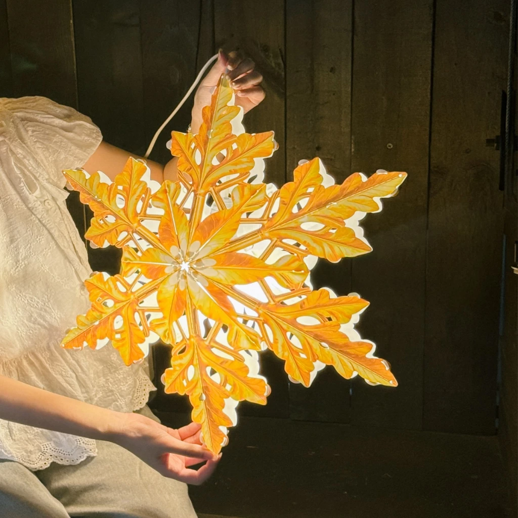 Làm thế nào để chọn lồng đèn nhựa phù hợp cho không gian Noel của bạn?