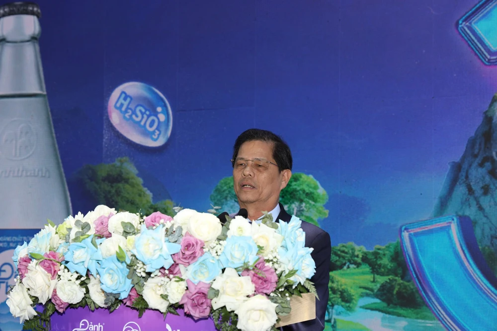Ông Nguyễn Tấn Tuân phát biểu tại lễ kỉ niệm