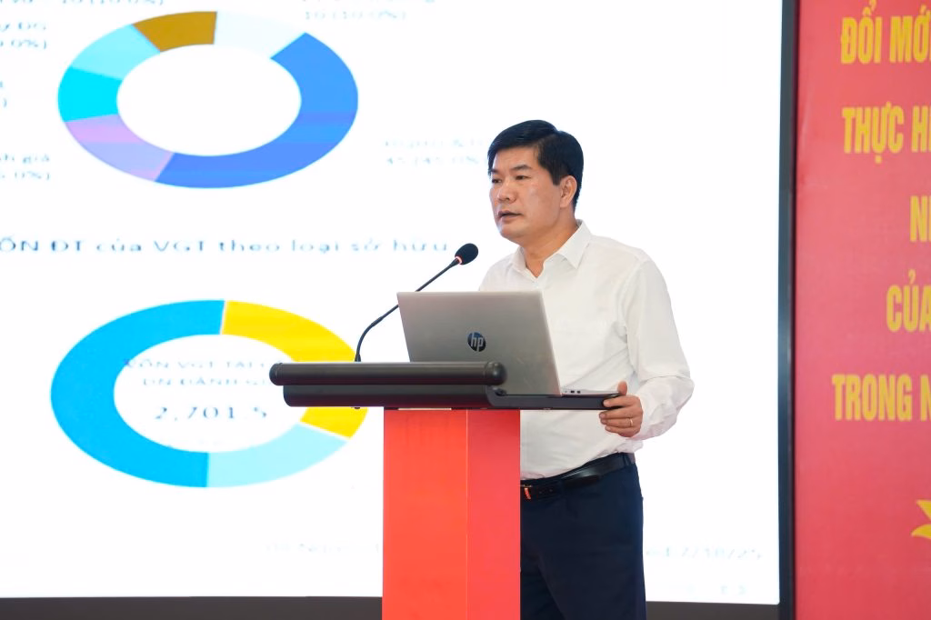 Vinatex đạt doanh thu và lợi nhuận bán niên cao nhất 3 năm Ông Cao Hữu Hiếu - Tổng Giám đốc Vinatex