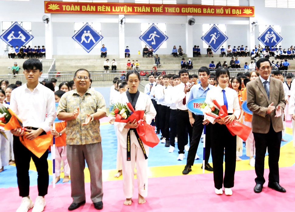 khai mạc Taekwondo tại Đức Cơ