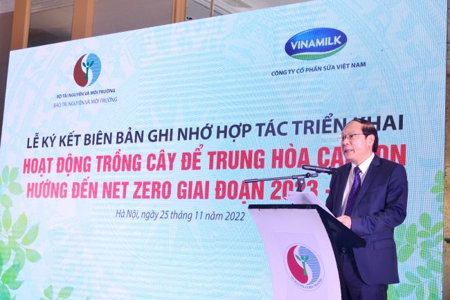 Cùng Chính phủ thực hiện mục tiêu Net Zero 2050, Vinamilk tiếp tục hành trình trồng cây