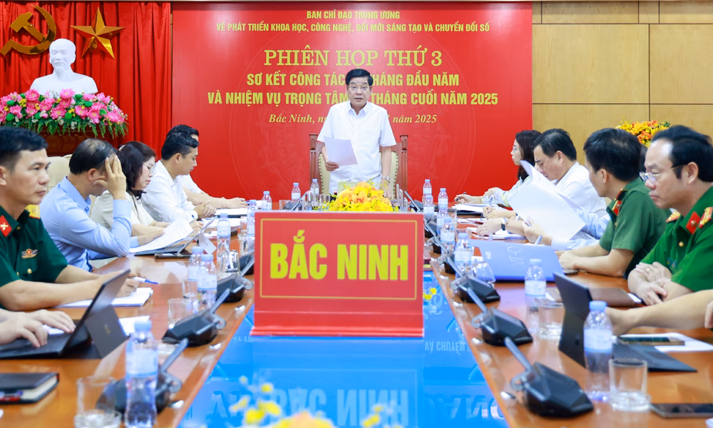 Chính phủ quy định quản lý bảo mật dữ liệu trong hoạt động chuyển đổi số hệ thống chính trị