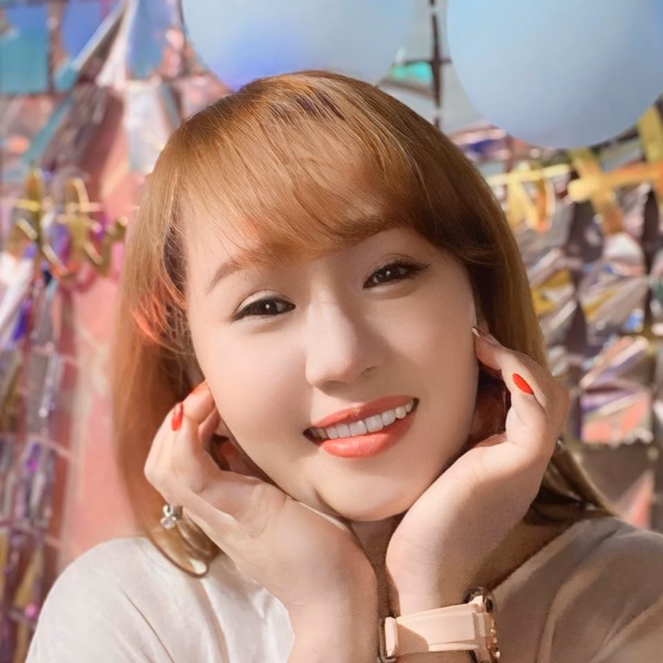 Mẹ của Jack gây bất ngờ khi lên tiếng về drama với Thiên An Chân dung mẹ ruột của Jack: Từng là nghệ sĩ cải lương, quyết định rút khỏi sân khấu để chăm lo cho con trai- Ảnh 4.
