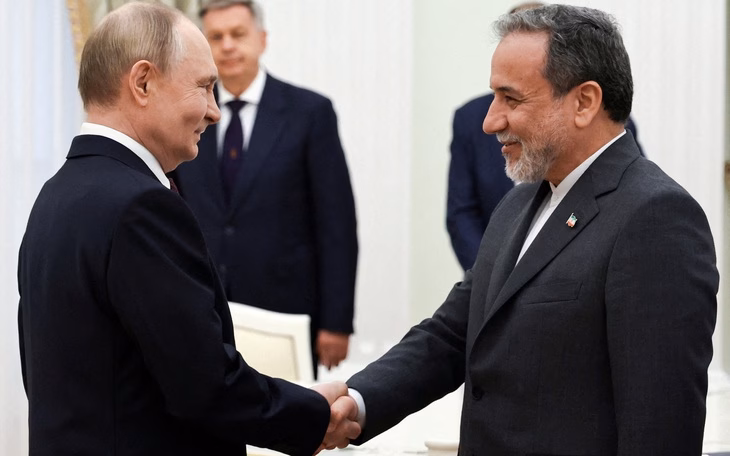 Ông Putin nói Nga sẽ mất chủ quyền nếu chỉ dựa vào dầu mỏ - Ảnh 2.