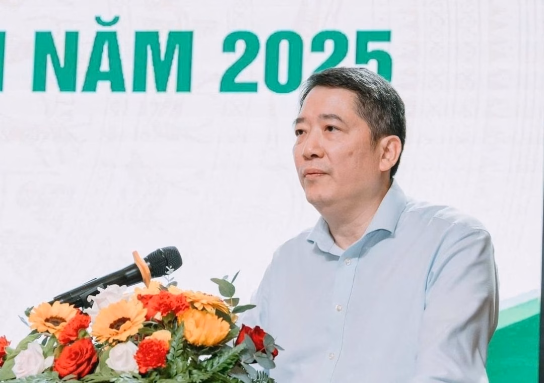 Ông Cao Anh Tuấn, Thứ trưởng Bộ Tài chính nhấn mạnh nhiệm vụ đổi mới công nghệ, nâng cao năng suất, chất lượng sản phẩm với Tập đoàn Hoá chất Việt Nam. Ảnh:
