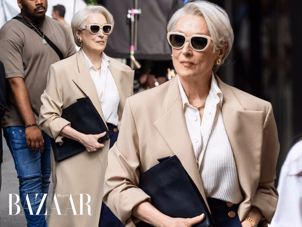 Thương hiệu Việt xuất hiện trong phim Hollywood, hiệu ứng Miranda Priestly giúp tăng doanh số Chiếc áo nguyên bản từ Môi Điên. Ảnh: Môi Điên