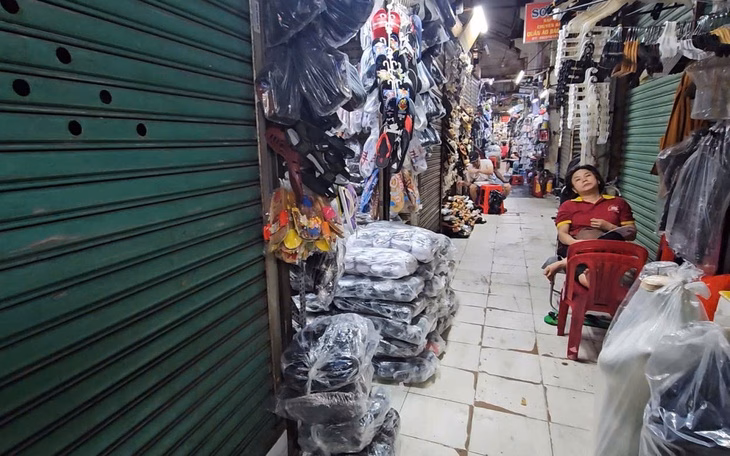 Đà Nẵng: Đào tạo chuyển đổi số cho tiểu thương chợ truyền thống Hỗ trợ tiểu thương, ban quản lý chợ ở Đà Nẵng chuyển đổi số - Ảnh 8.