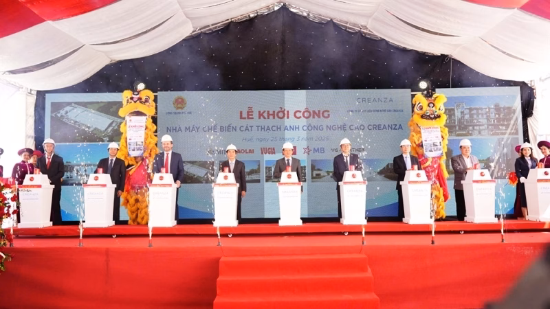 Lễ khởi công Nhà máy cát Thạch Anh gần 2.200 tỷ đồng tại thành phố Huế thời điểm cuối tháng 3 vừa qua