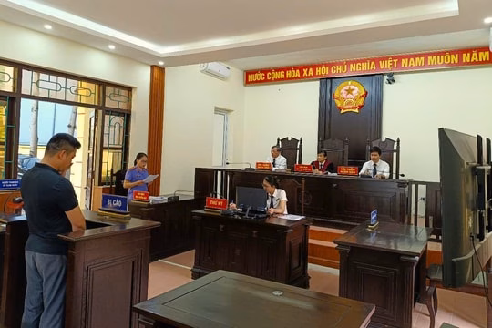 Ô tô tông người gây thương tích 67% do môtụ đường nội bộ, người lái xe bị phạt 12 năm tù Lĩnh án vì nhiều lần đánh bạc trên mạng