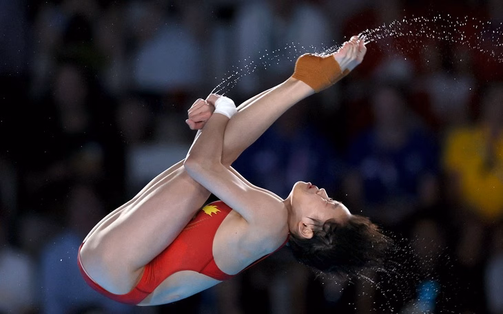 Nữ vận động viên nhảy cầu thế giới: Sợ hãi nhưng không bỏ cuộc Các VĐV nhảy cầu sợ gì? - Ảnh 2.