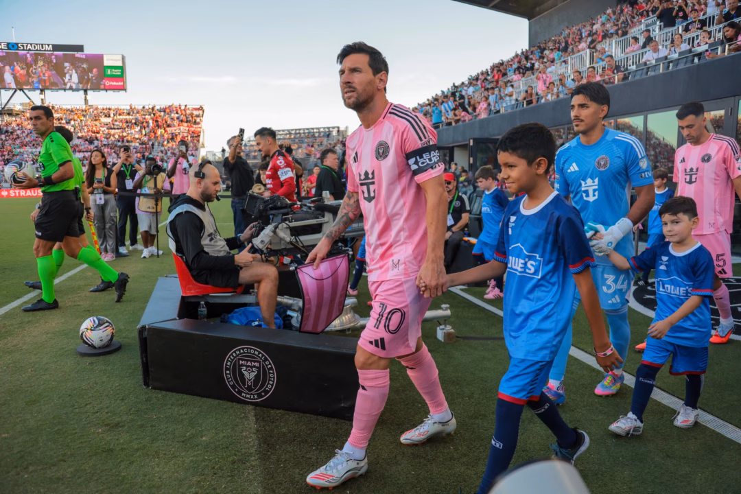 Messi ký hợp đồng khủng với Inter Miami, làm ông chủ khi 41 tuổi