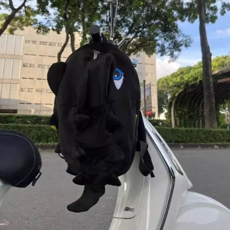 Làm thế nào để chọn balô khủng long vải nhung cao cấp phù hợp cho bé mà không làm mẹ stress?