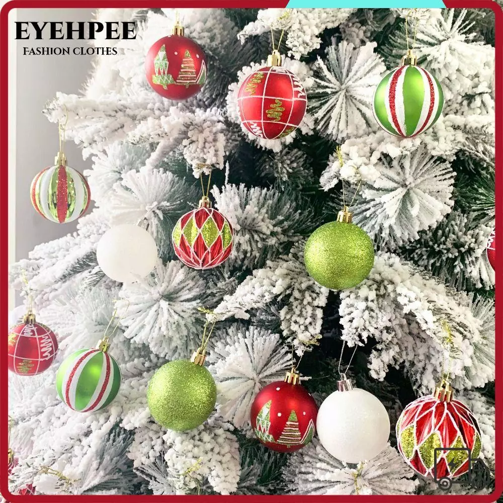 Làm thế nào để trang trí cây Giáng Sinh đẹp mà không tốn quá nhiều tiền?