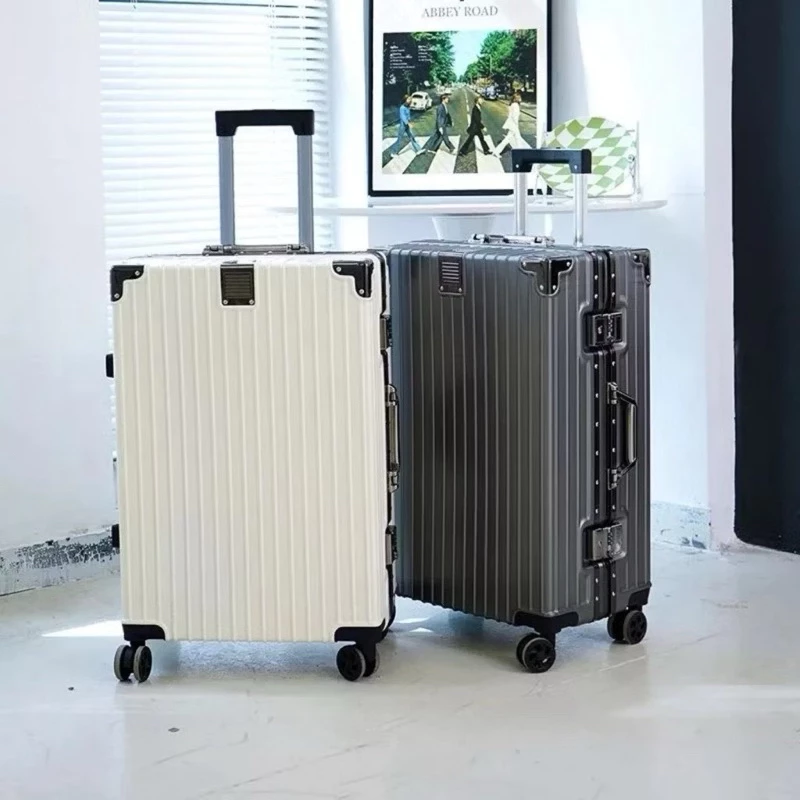 Vì sao vali khung nhôm vẫn hay bị gãy dù đã chọn size phù hợp?