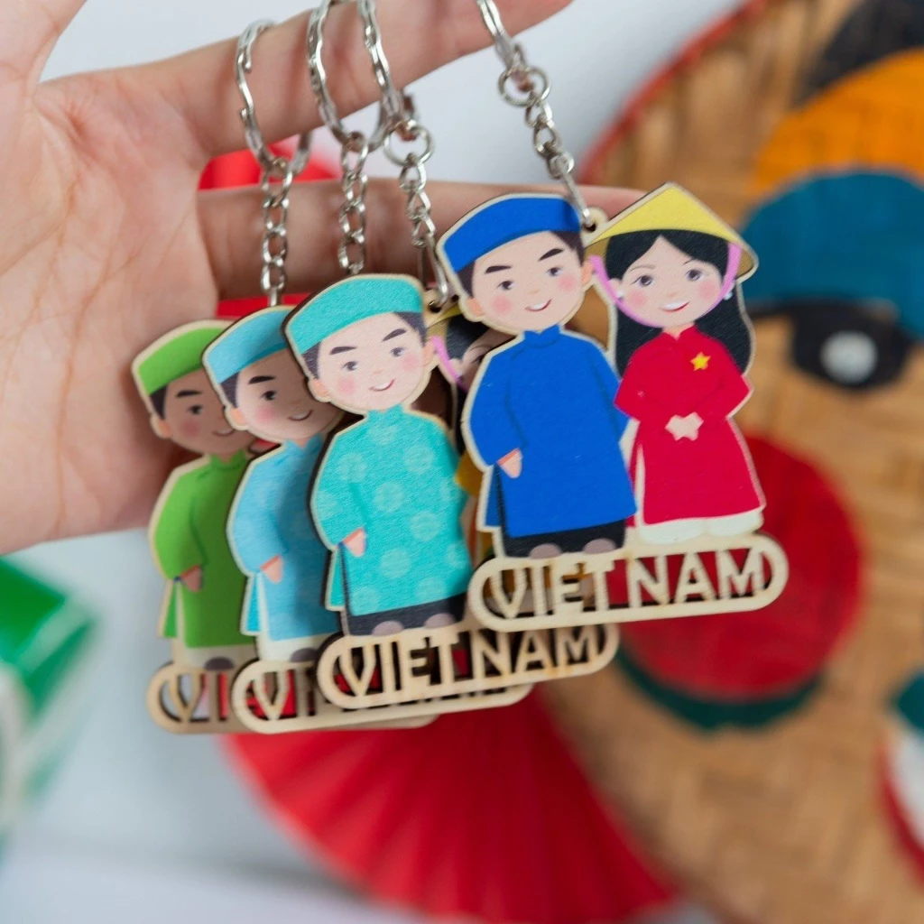 Làm thế nào để chọn móc khóa lưu niệm Việt Nam phù hợp cho chuyến đi đáng nhớ?