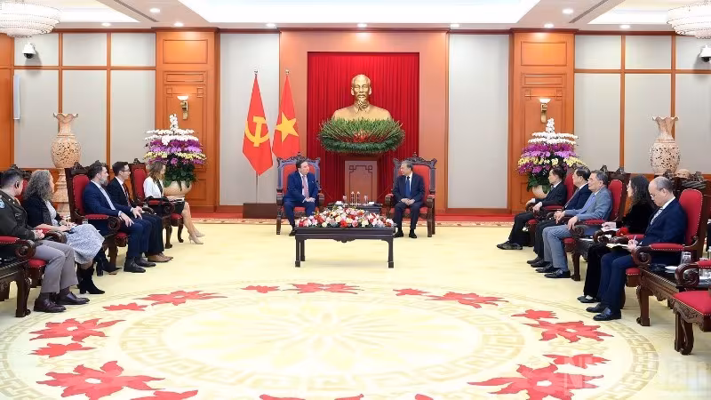 Tổng Bí thư Tô Lâm tiễn Đại sứ Hoa Kỳ Marc Knapper: Tổng kết nhiệm kỳ và mở ra hợp tác mới