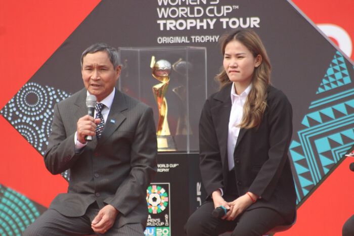 Chiếc cúp vàng FIFA World Cup nữ đến Hà Nội