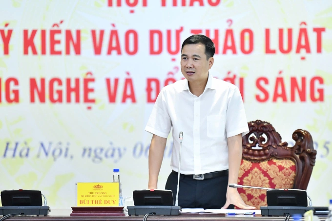 Thứ trưởng Khoa học và Công nghệ Bùi Thế Duy Thứ trưởng Khoa học và Công nghệ Bùi Thế Duy