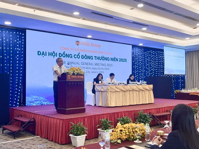 HAGL trồng dâu nuôi tằm HAGL trồng dâu nuôi tằm