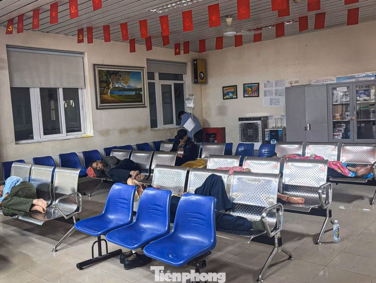 Bệnh viện Bạch Mai sau khi cải thiện khu vực chờ