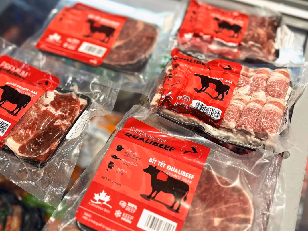 FujiMart và Hiệp hội thịt bò Canada FujiMart và Hiệp hội thịt bò Canada