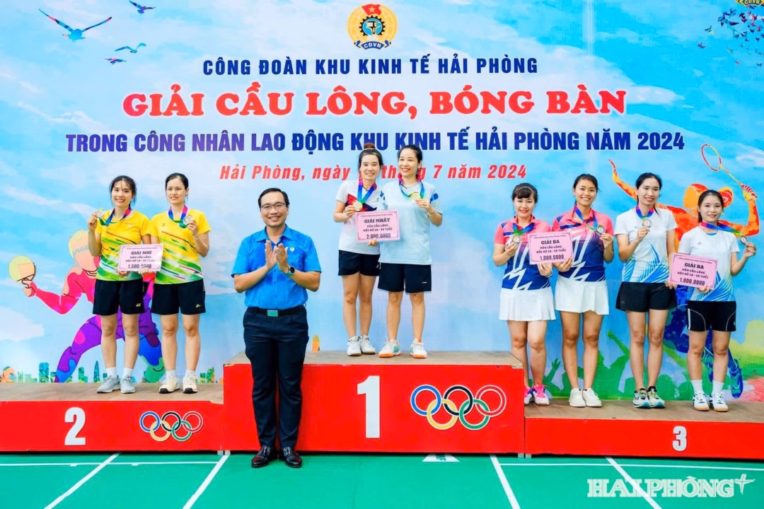 Hải Phòng: Nhiều hoạt động thể thao, văn nghệ dành cho người lao động Công đoàn Khu kinh tế Hải Phòng là đơn vị tiêu biểu của thành phố trong việc tổ chức các giải thể thao cho người lao động