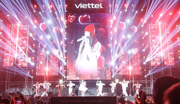 S&acirc;n khấu ho&agrave;nh tr&aacute;ng của Y‑Fest 2026