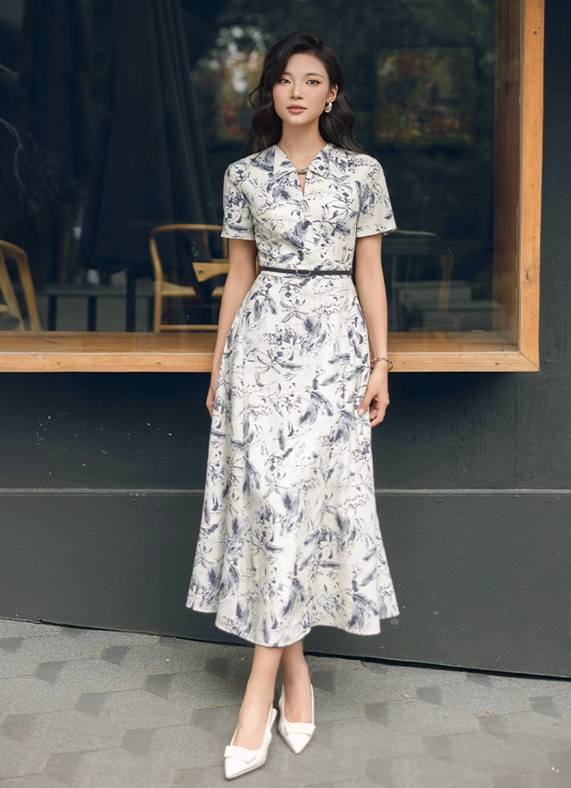 Làm mới phong cách mùa hè với váy suông linen và đầm lụa tơ voan