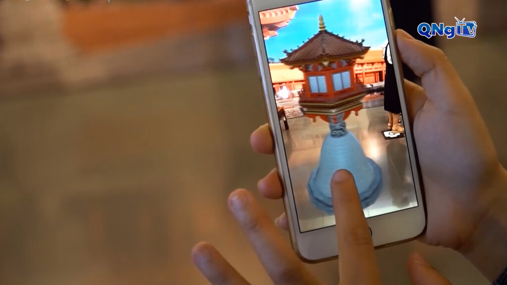 Kích hoạt di sản bằng công nghệ 4.0 Trình diễn ánh sáng 3D mapping ban đêm.