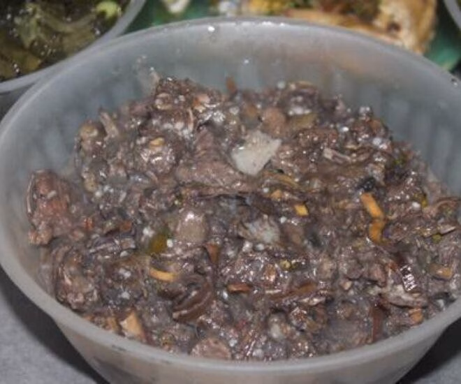 Món Kính Coong – đặc sản Sơn La, hương vị độc đáo từ thịt thối Món ăn bốc mùi hôi thối amp;#34;lúc nhúc dòiamp;#34; khiến nhiều người amp;#34;chạy mất dépamp;#34; là đặc sản Sơn La, chỉ dành đãi khách quý - 2