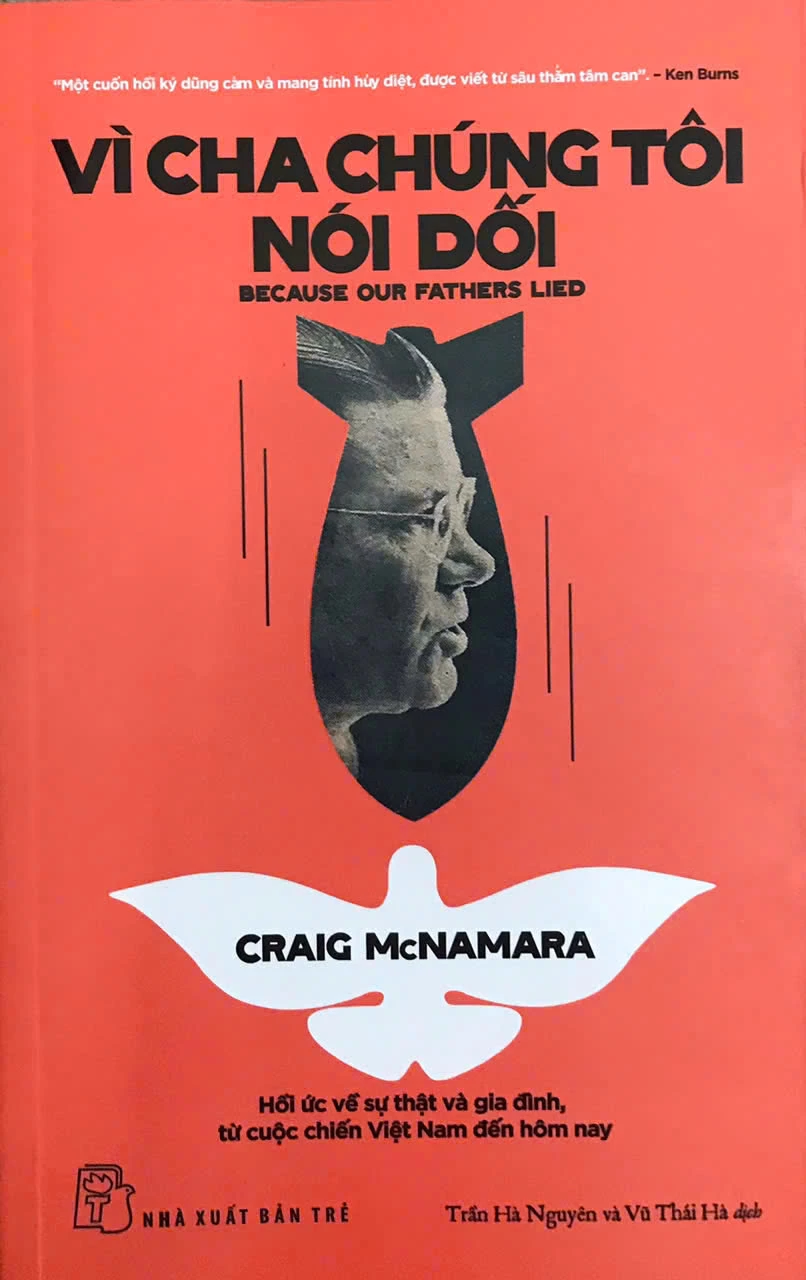 Con trai ông Robert McNamara viết sách về cha