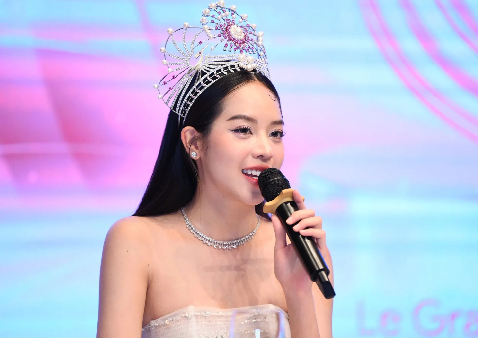 Lời khuyên cho các thí sinh Thanh Thủy chia sẻ lời khuyên với các thí sinh